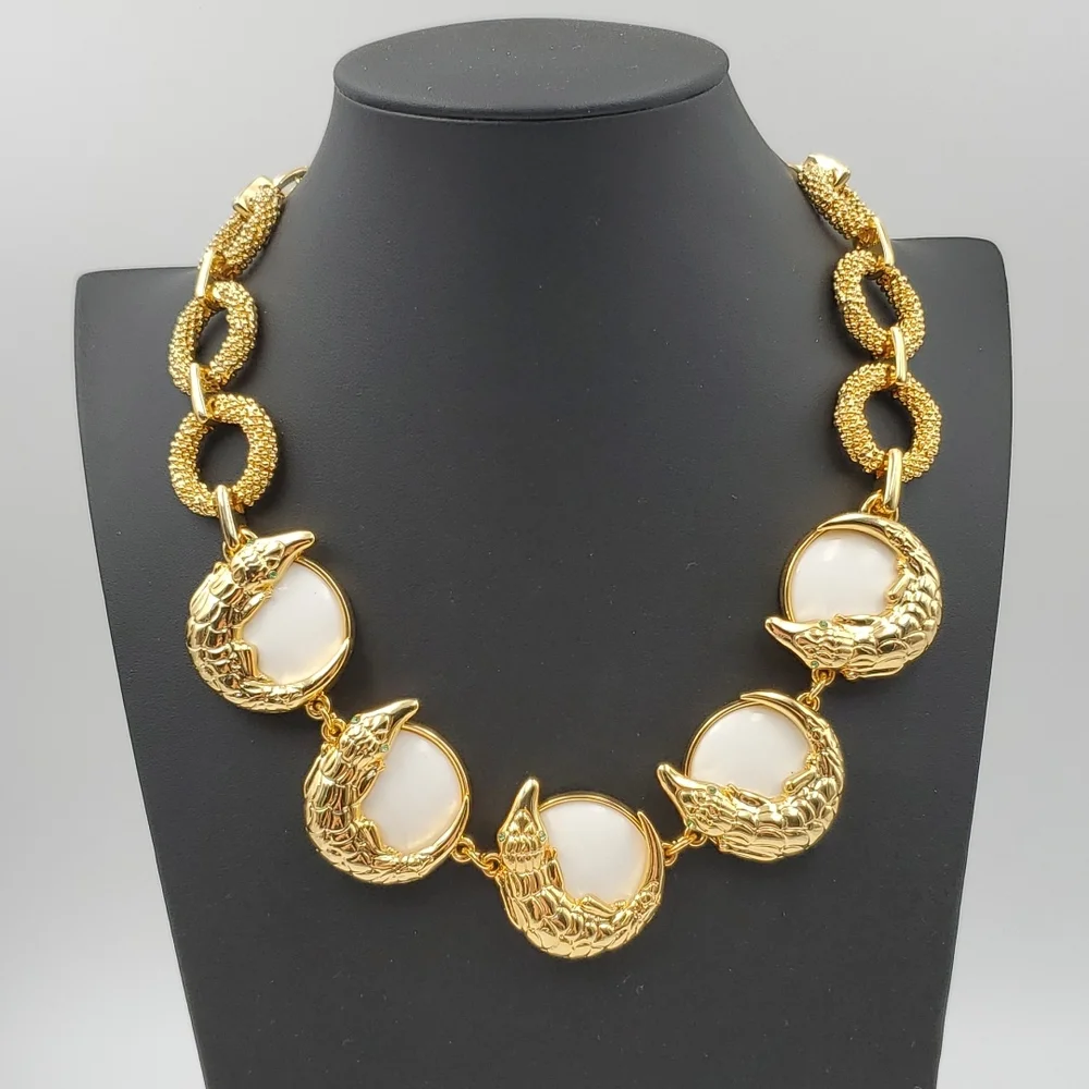 Lilly Pulitzer Gold Tone Alligator Necklace - Picture 6 of 11